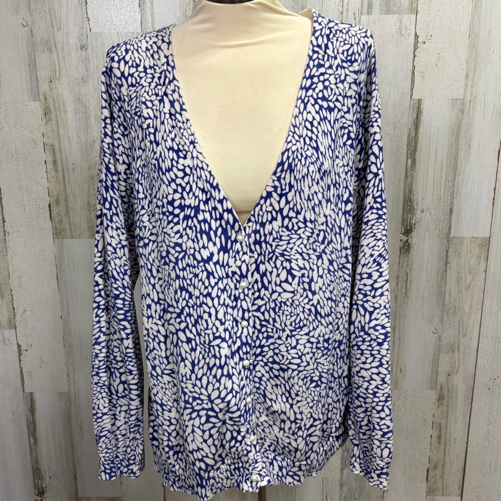 Fashion‎ Bug Plus Size Blue and White Patterned Long Sleeve Cardigan Sweater